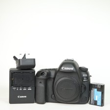 Canon EOS 5D Mark IV DSLR Body
