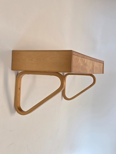 Alvar aalto artek wall - aalto, console