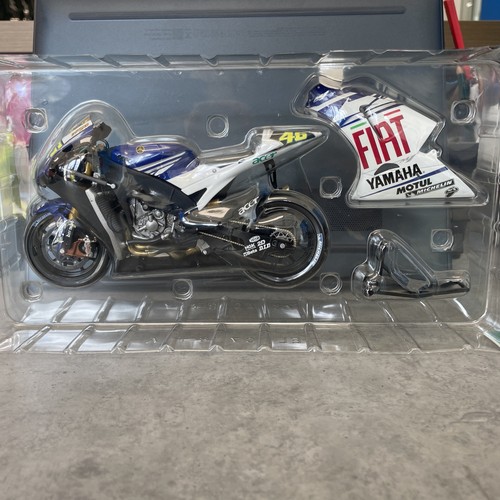 Minichamps yamaha yzr m1 - 1/12,