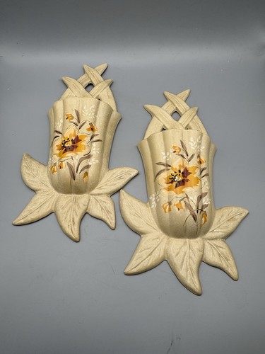 Pair vintage art - pair,