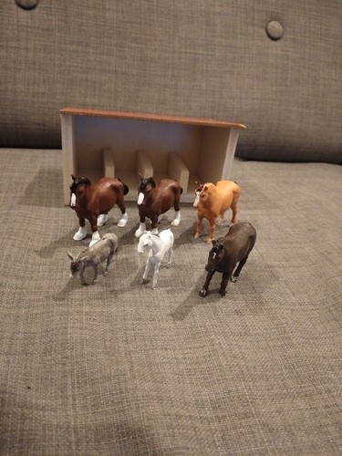 Toy collectible britain s - /,