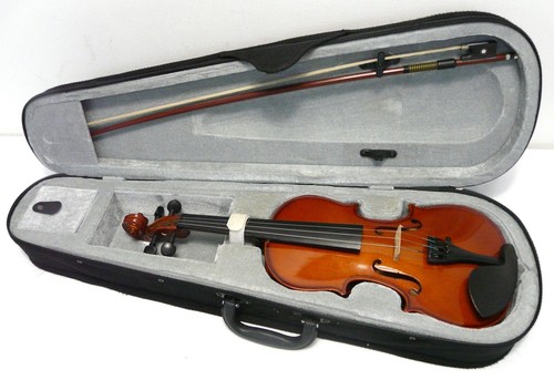 Student size violin - 1/2,