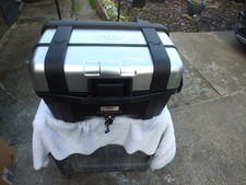 Givi Trekker TRK 46 top box in