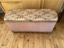 Vintage Retro Wicker Lloyd