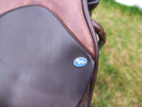 Brown balance saddle - balance,