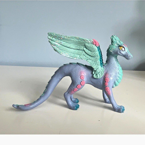 Schleich winged dragon toy - winged,
