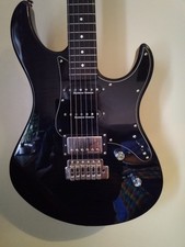 Yamaha PAC612v11fm Pacifica