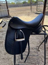 Fryso Dressage Saddle 17.5 x 4