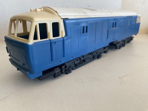 Triang gauge novo - novo, blue