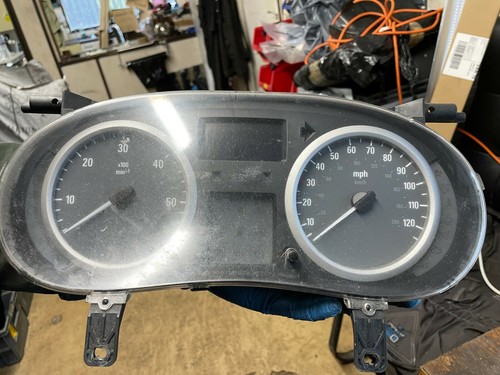 Clock set m9r vauxhall - 2.0,