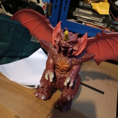 Godzilla destroyah figure - godzilla,