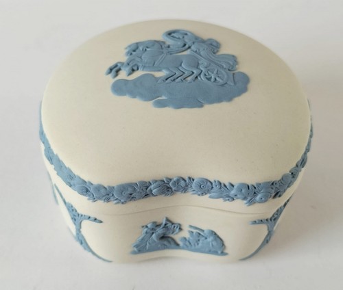 Wedgwood blue white - wedgwood,