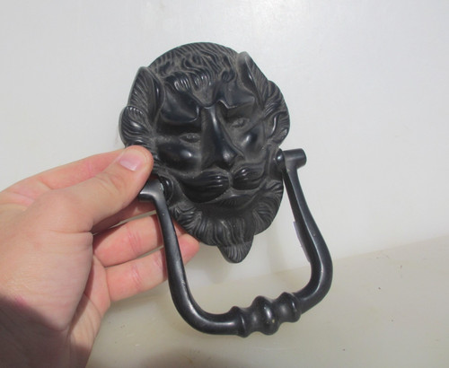 Cast brass door - cast, knocker