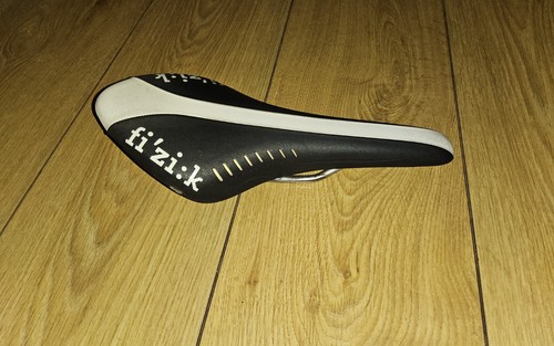 Fizik wing flex bicycle saddle - fizik,
