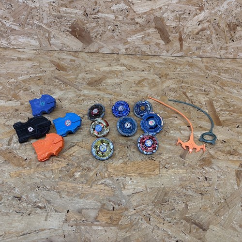 Hasbro beyblade bundle - beyblade,