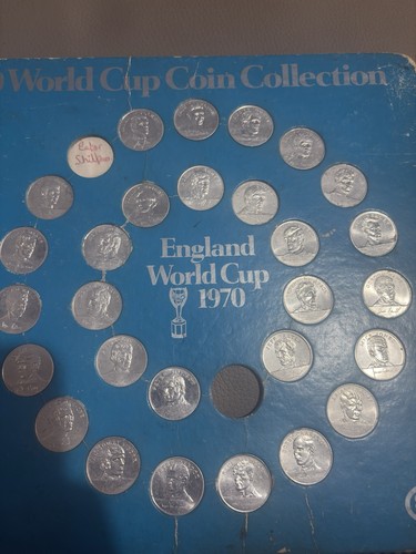 Esso 1970 world cup coin - world,