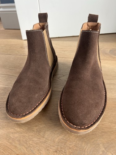 Nearly new suede penelope - nearly,
