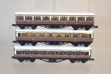 GRAHAM FARISH N GAUGE 3 x GWR MAINLINE & SUBURBAN COMPOSITE COACH om