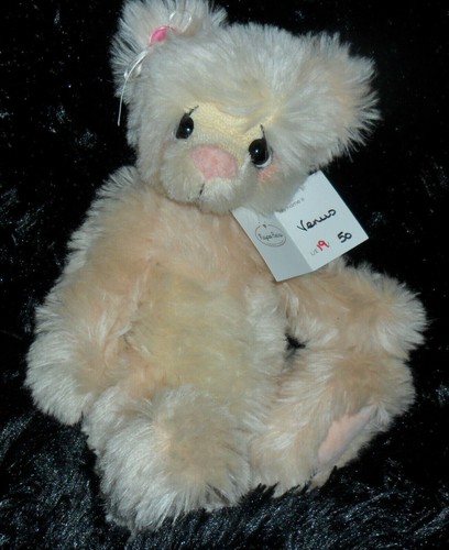 Kaycee bears venus mohair - bears,