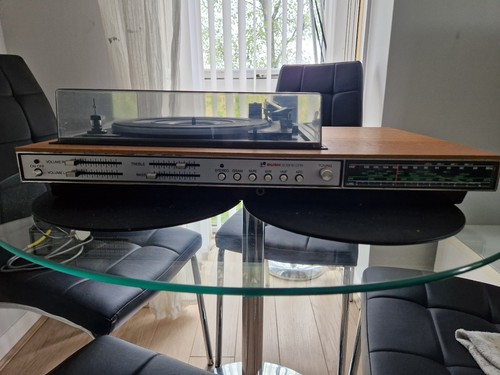 Vintage turntable with fm - ,