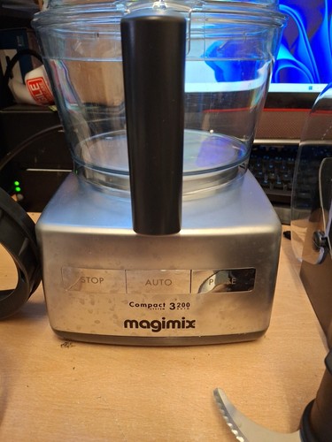 Magimix compact 3200 automatic - compact,