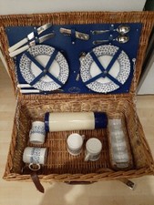 British 'Optima' Picnic Basket, Picnic West Sussex 4 Person 