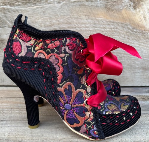 Irregular choice - irregular,