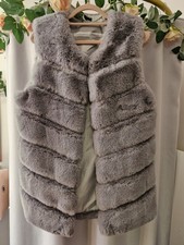 NWOT GREY FAUX RABBIT FUR