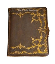 ANTIQUE VICTORIAN CABINET CARD PHOTO ALBUM ORNATE GILT LEATHER COVER BRASS CLASP