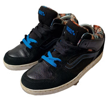 Vans Edgemont VNJ509O Skater Shoes UK Size 5.5 Black with Tartan inner (Used)