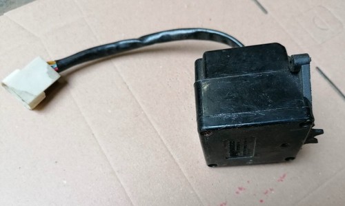 Regulator volt unitra - --,
