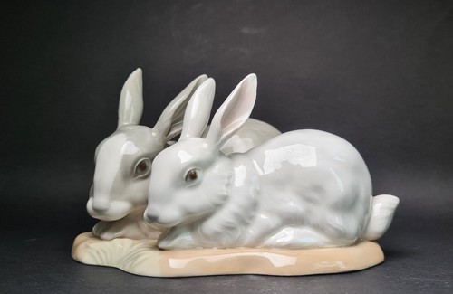 Bunny rabbit figurine - rabbit,