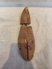 Cedar Space Cedar Wood Shoe
