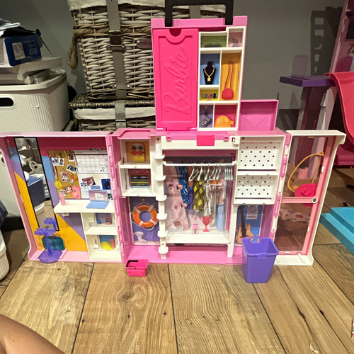 Barbie portable fold - barbie,