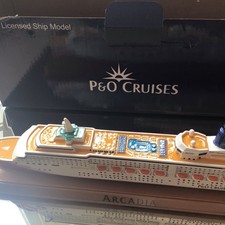 P&O ARCADIA Ship Model - BNIB