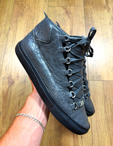 Balenciaga black leather - balenciaga,