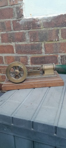 Live steam model - live, single