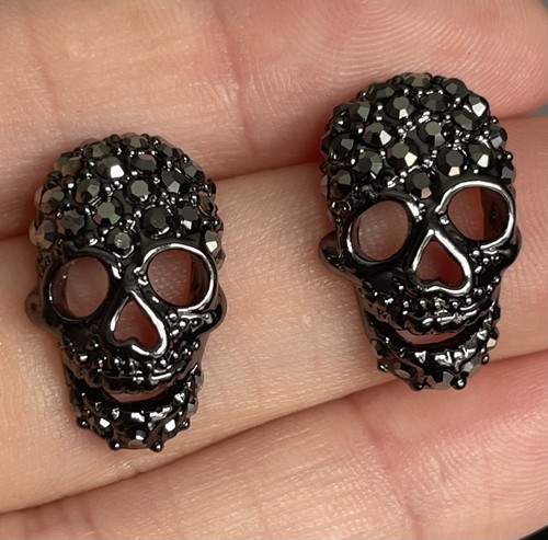 Butler and wilson skull - and,