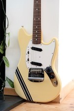 Fender Japan MG73-CO