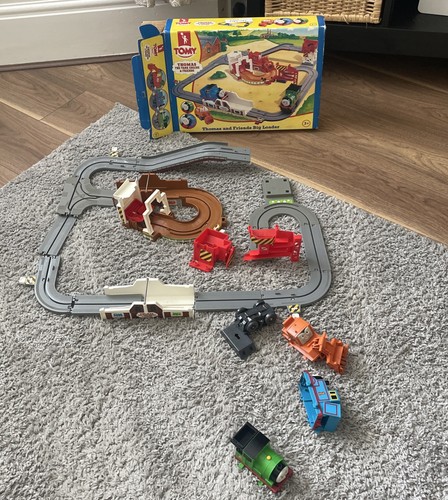 Tomy thomas the - tank, engine