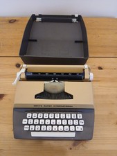 Petite Super International