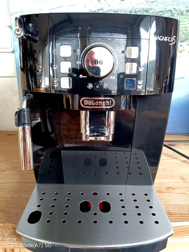 Delonghi magnifica ecam - magnifica, s
