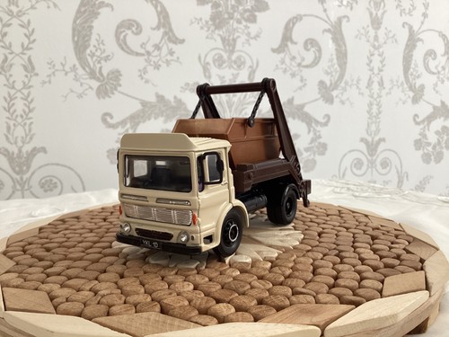Trucks code 3 leyland - trucks,