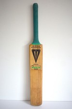 Vintage Duncan Fearnley MAGNUM CLUB SUPREME cricket bat SH