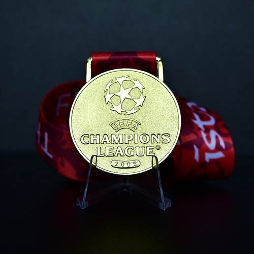 Istanbul 2005 winners medal - istanbul,