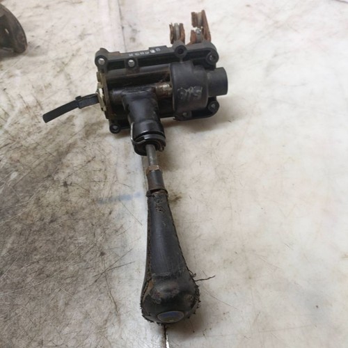 Mercedes benz w123 1983 gear - mercedes-benz,