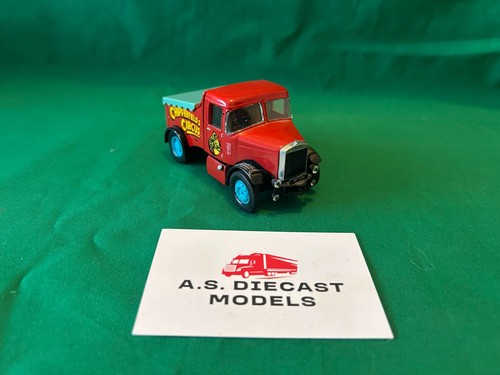 Corgi modern truck showmans - modern,