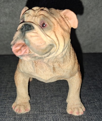 Castagna 1990 bulldog - castagna, standing