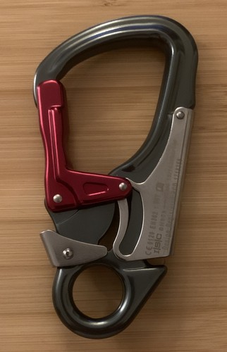Isc triple action - isc, snaphook