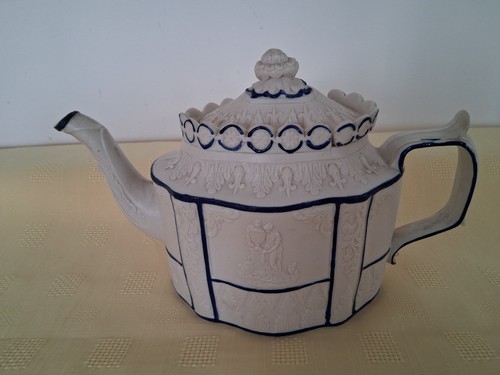 Castleford teapot 1880 - teapot,, c.1880's 